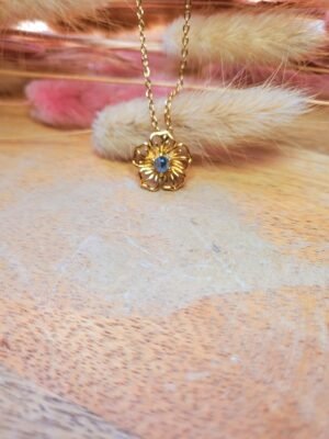 Collier flower