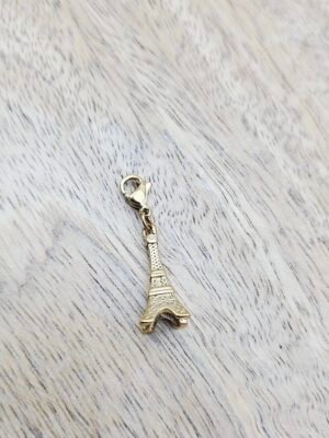 Charms tour Eiffel