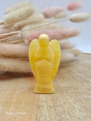 Ange calcite jaune